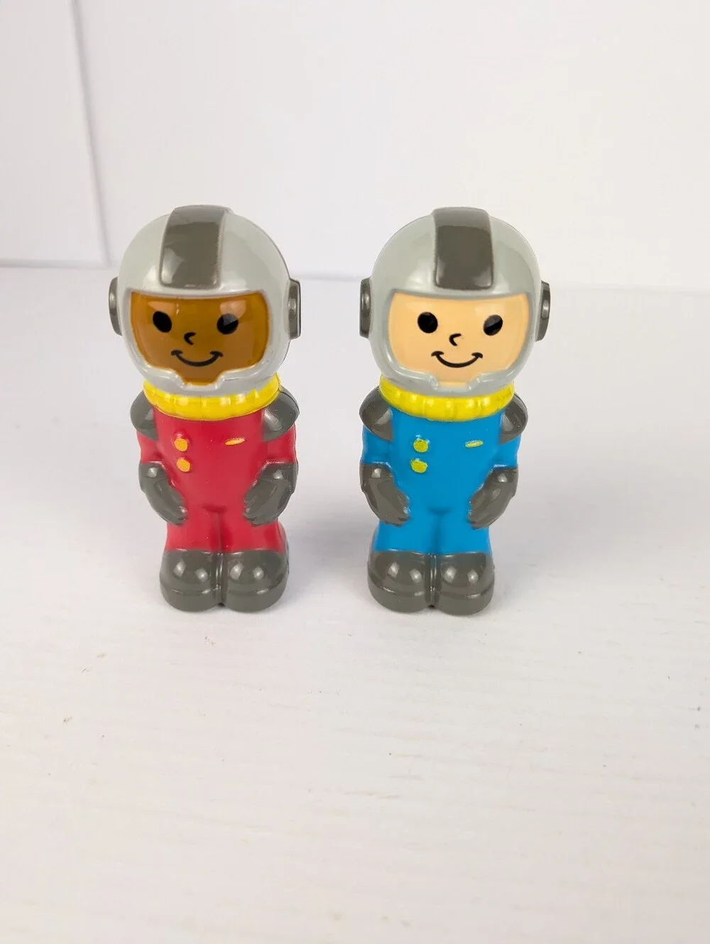 Lakeshore Play & Explore Rocket Astronaut Figures 2.5